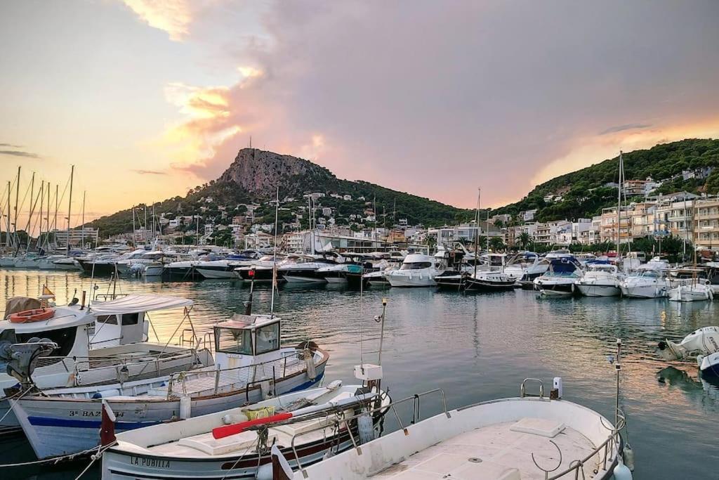 Sorrafina, Acogedor Apartamento En L'Estartit Con Piscina Y Parking Eksteriør billede
